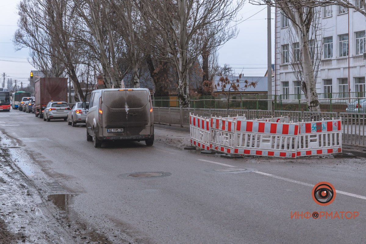 Движение в сторону Гринченко затруднено