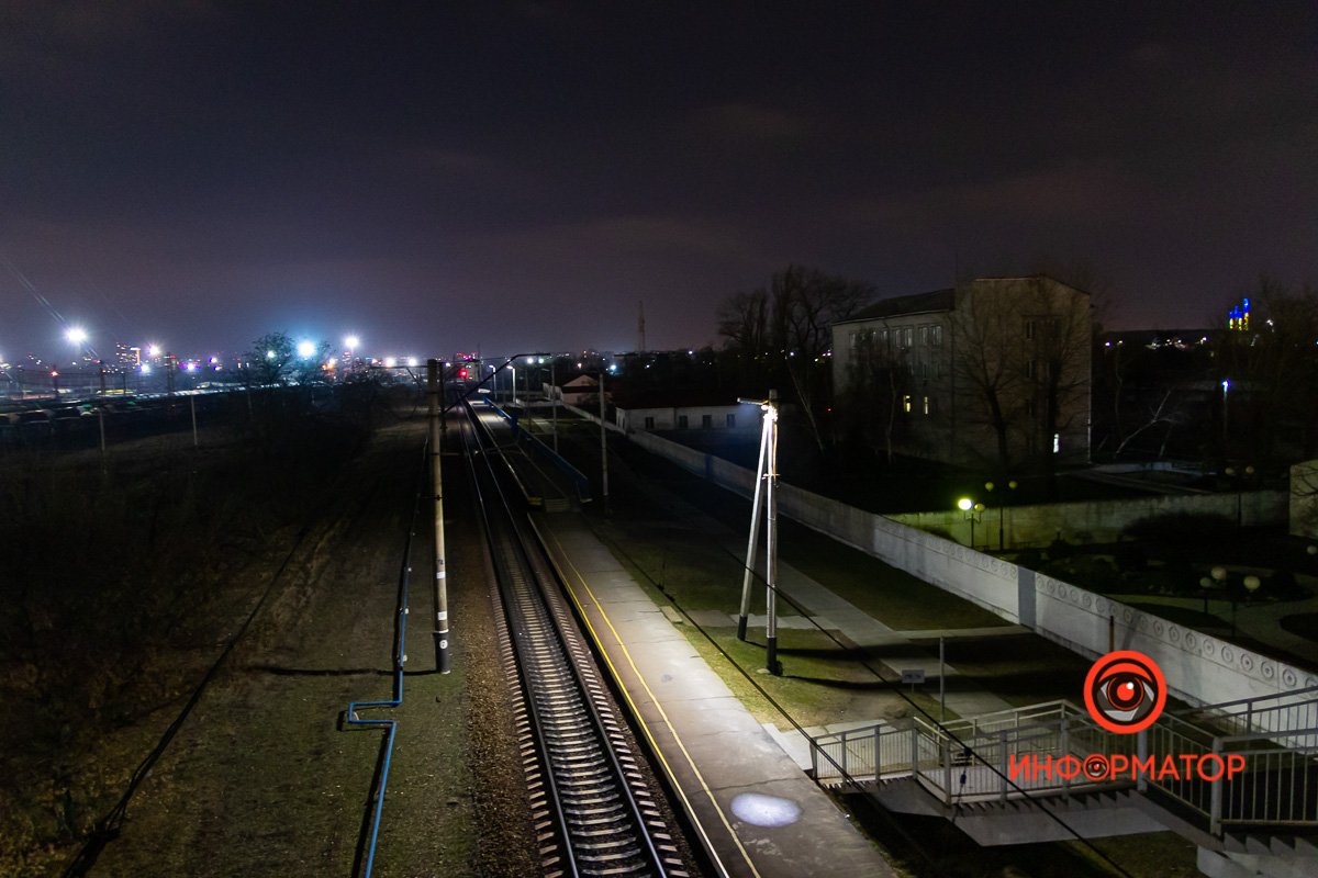 Он получил сильные травмы в области груди 