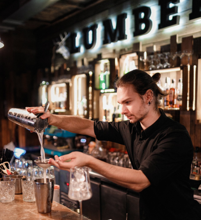 Остались лишь в сердцах: какие заведения закрылись в Днепре 8