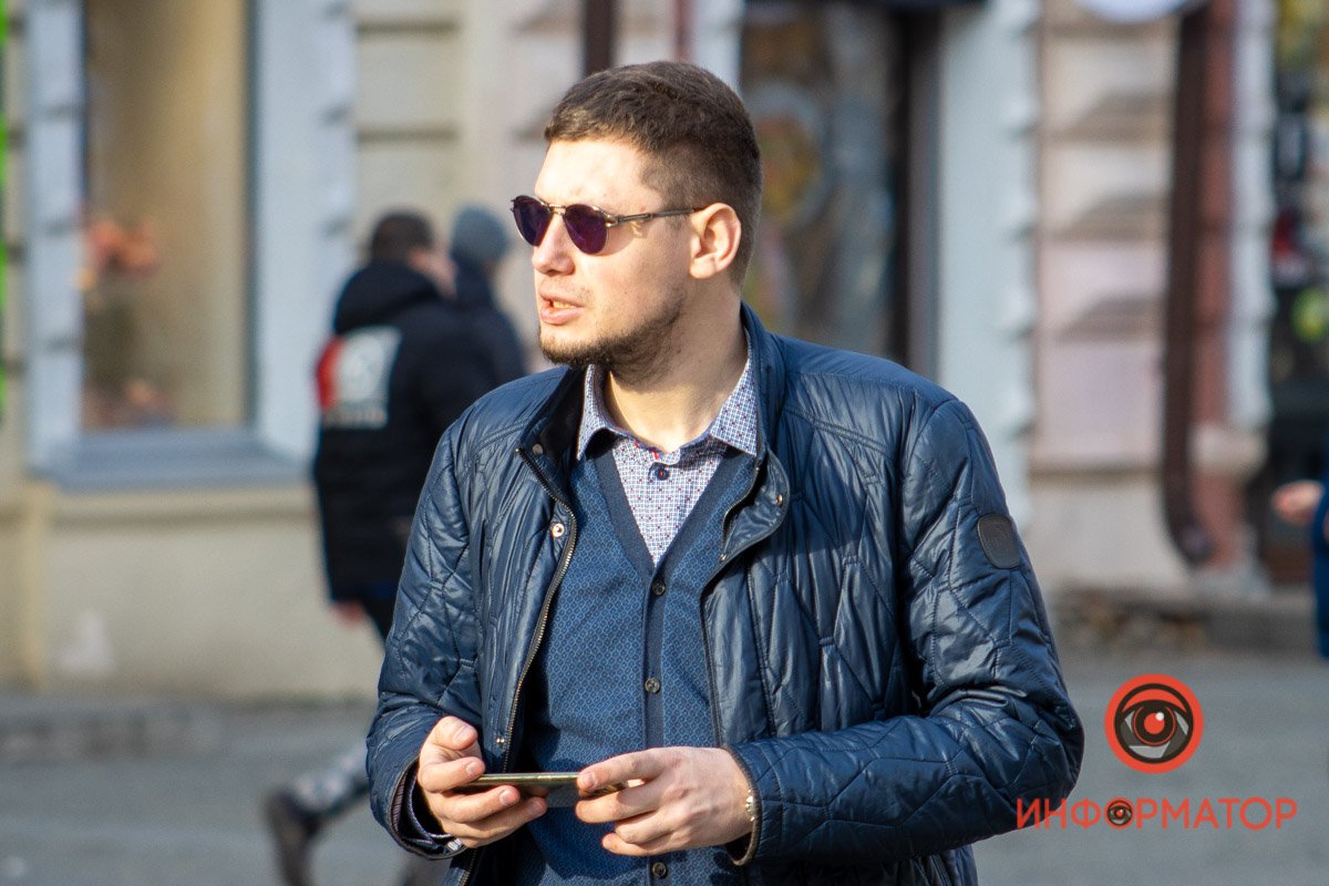 Пора доставать очки