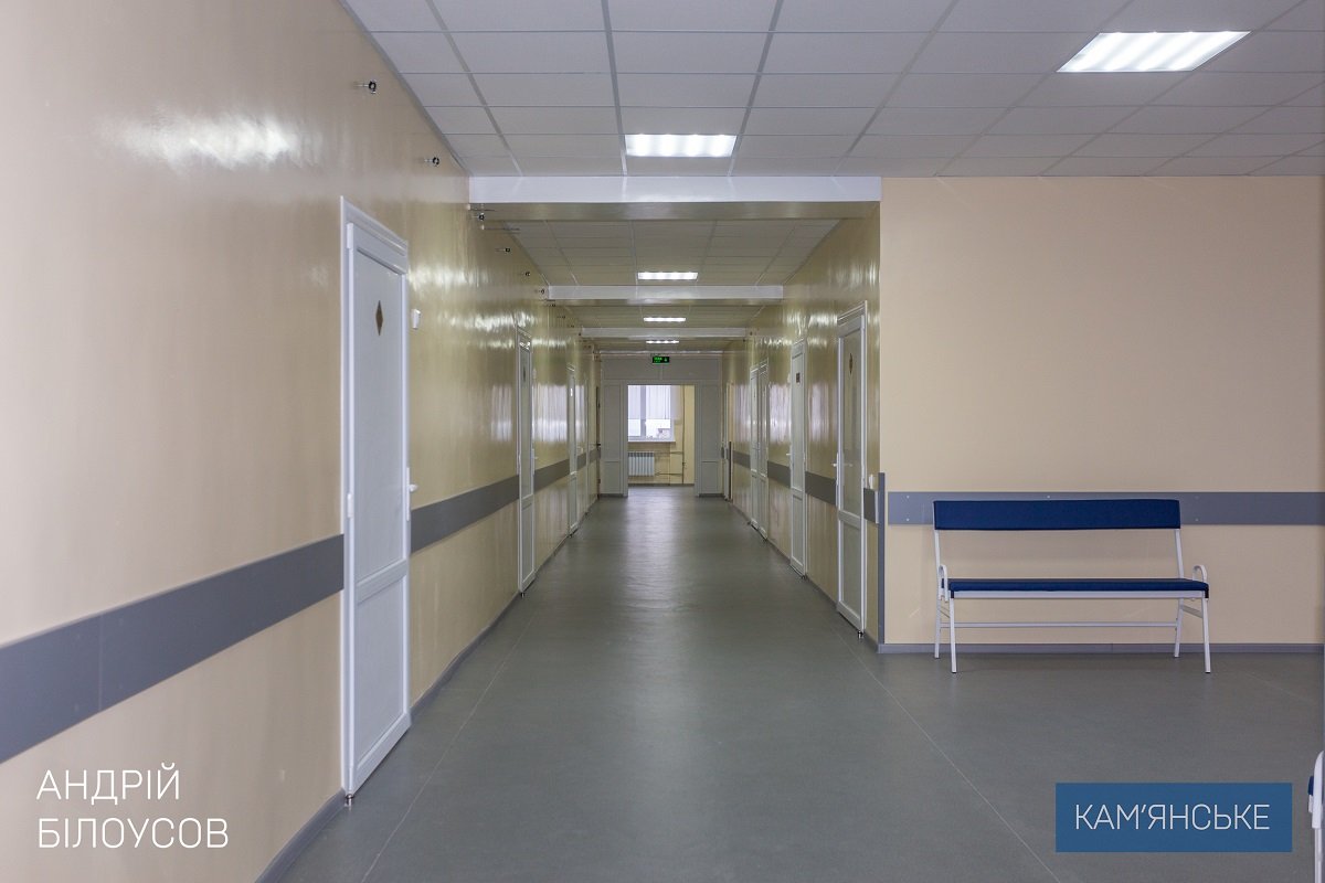 В Каменской больнице №7 после капремонта открылось терапевтическое отделение 7