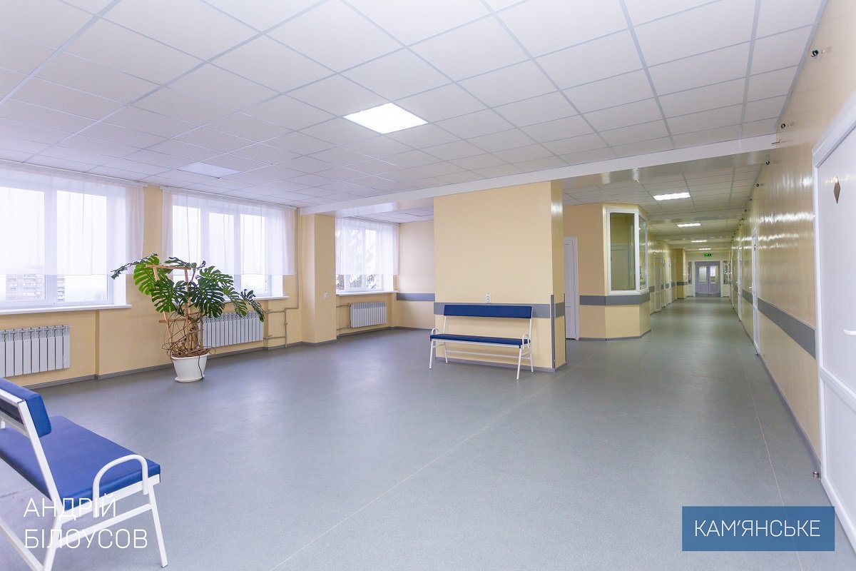 В Каменской больнице №7 после капремонта открылось терапевтическое отделение 9