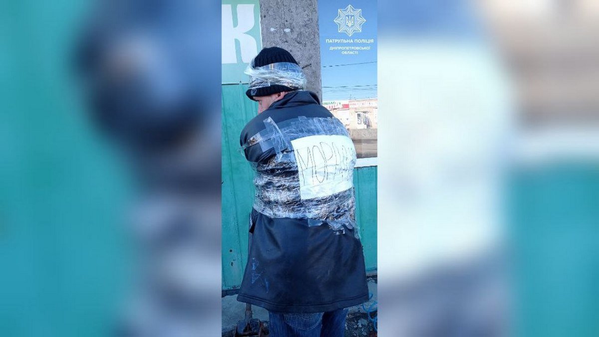 Мародер пытался украсть противотанковый еж