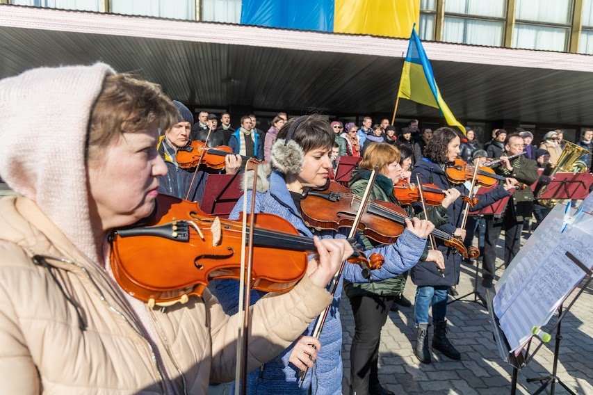 Днепр и область присоединились к всеукраинскому творческому марафону «Вільне небо/Free Sky» 2
