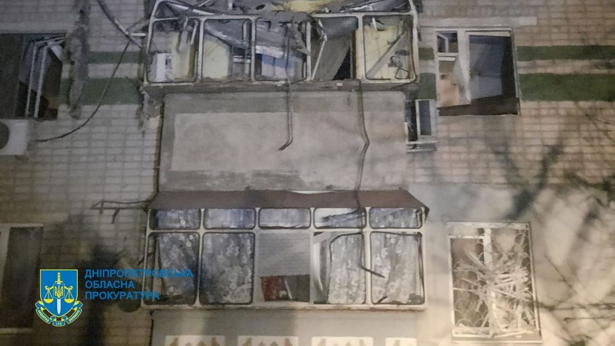 Повреждены четыре многоквартирных дома Повреждены четыре многоквартирных дома