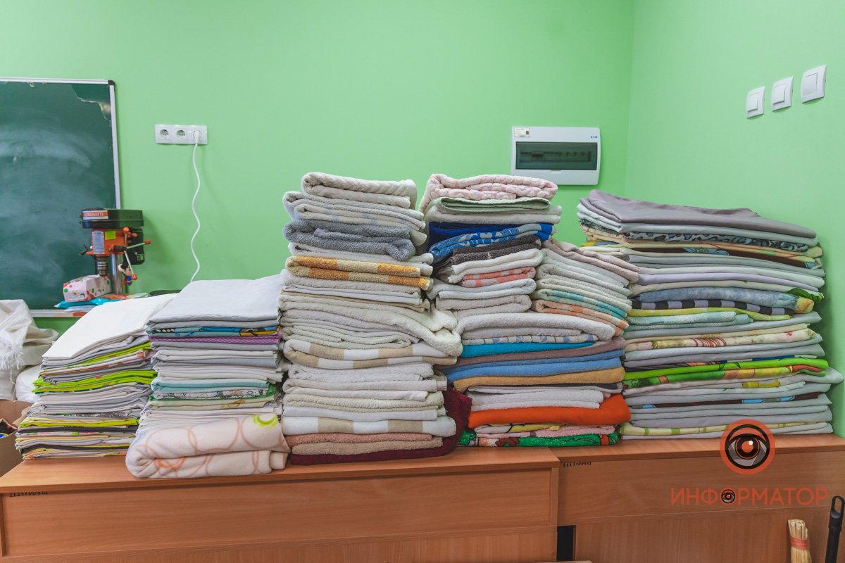 Волонтеры помогают переселенцам найти дом в Днепре или уехать в Европу