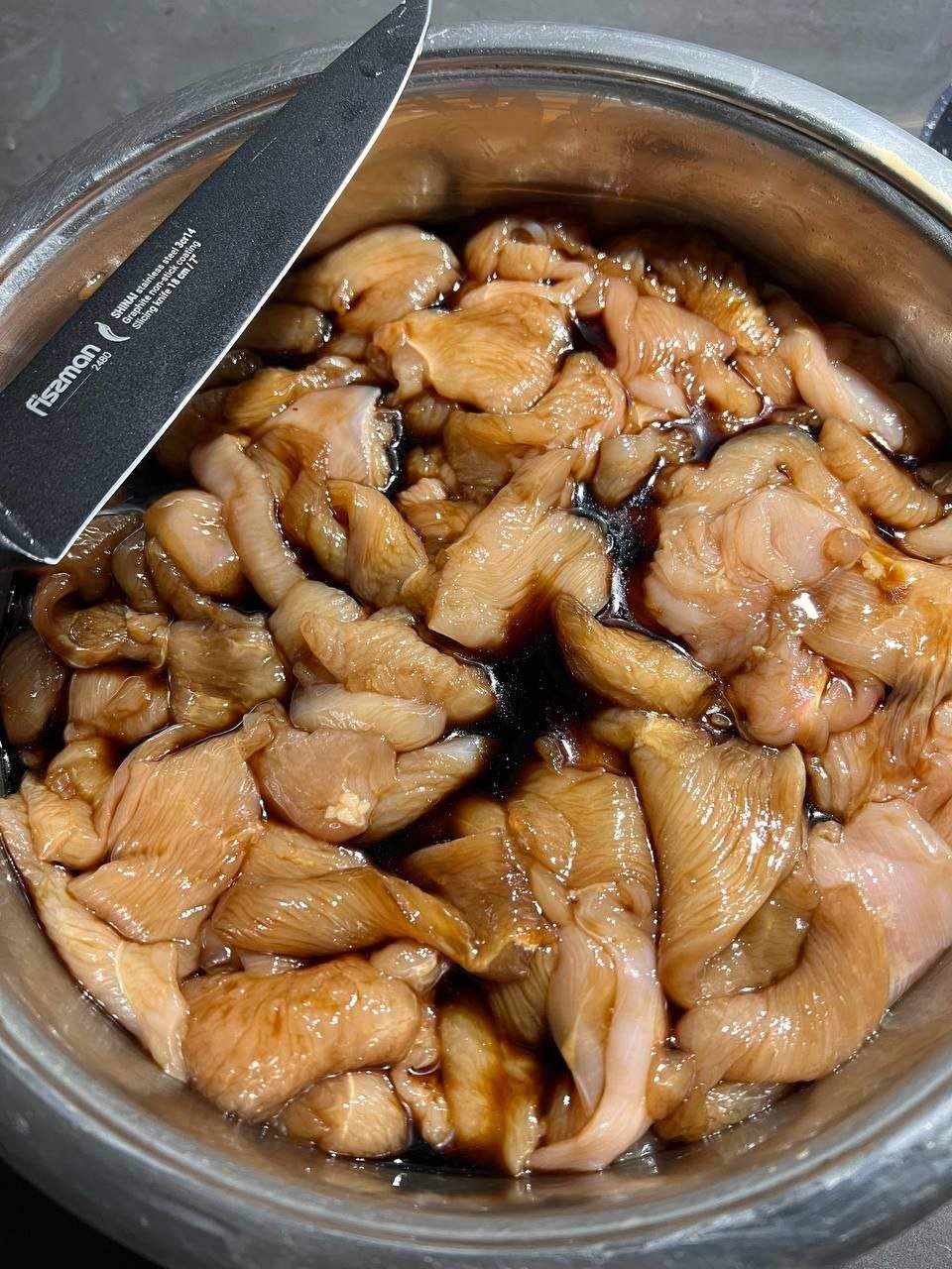 В Днепре волонтеры создают сухпайки для ВСУ из сушеного мяса и орехов: как помочь 2