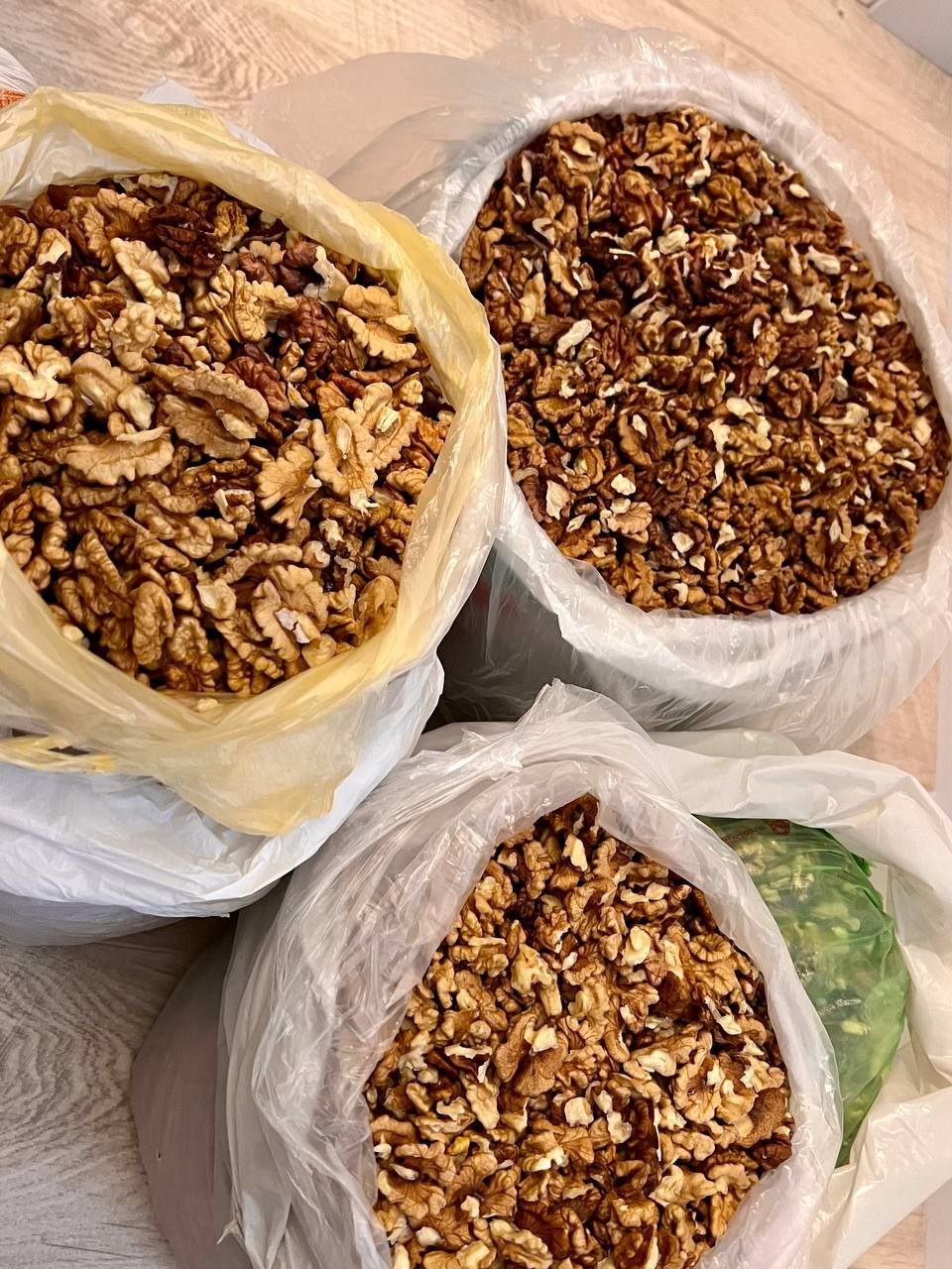 В Днепре волонтеры создают сухпайки для ВСУ из сушеного мяса и орехов: как помочь 11