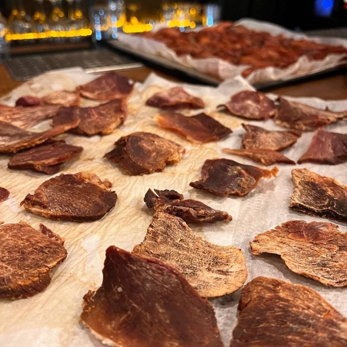 В Днепре волонтеры создают сухпайки для ВСУ из сушеного мяса и орехов: как помочь 16