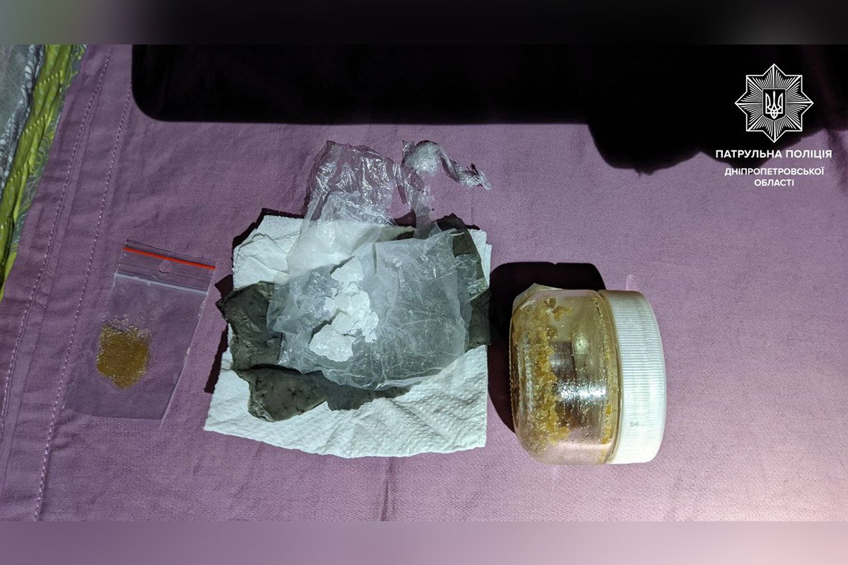 31 марта в полицию позвонили жители одного из домов в Новокодакском районе 31 марта в полицию позвонили жители одного из домов в Новокодакском районе