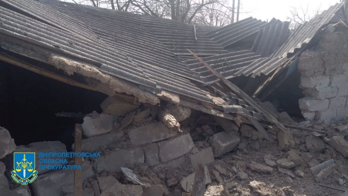 Последствия обстрела Криворожского района Последствия обстрела Криворожского района