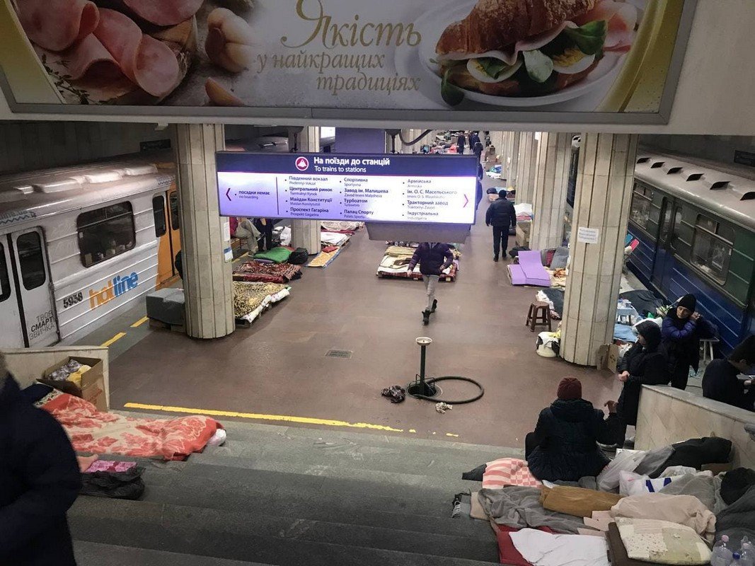 Благодаря поддержке фонда World Central Kitchen наладили питание пересенцев в Днепре и Каменском, а также в горячих точках 1