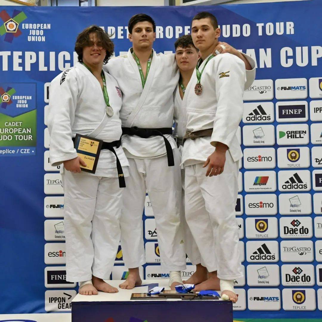 Спортсмен из Днепра в составе сборной Украины завоевал серебро на Кубке Европы по дзюдо 2