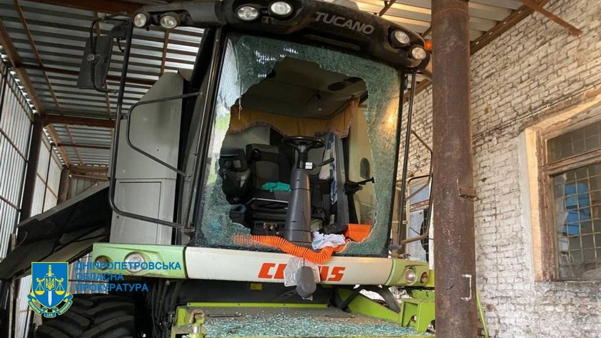 Оккупанты обстреляли населенный пункт в Днепропетровской области кассетными боеприпасами: начали расследование 7