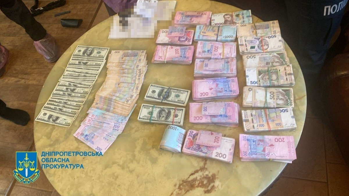 В Днепропетровской области задержали криминального авторитета, который находился в международном розыске 1