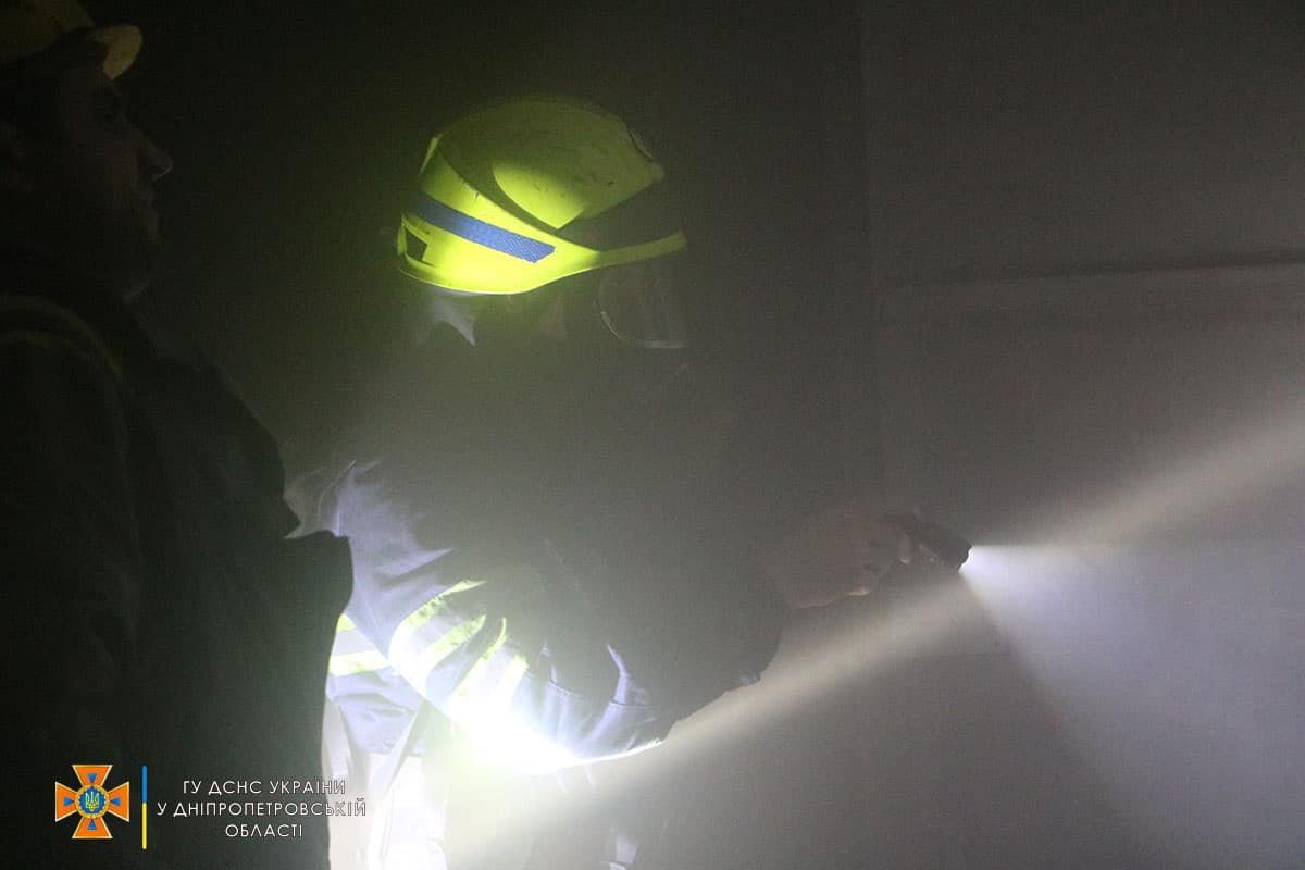 В Днепре на Сичеславской Набережной горело помещение 9