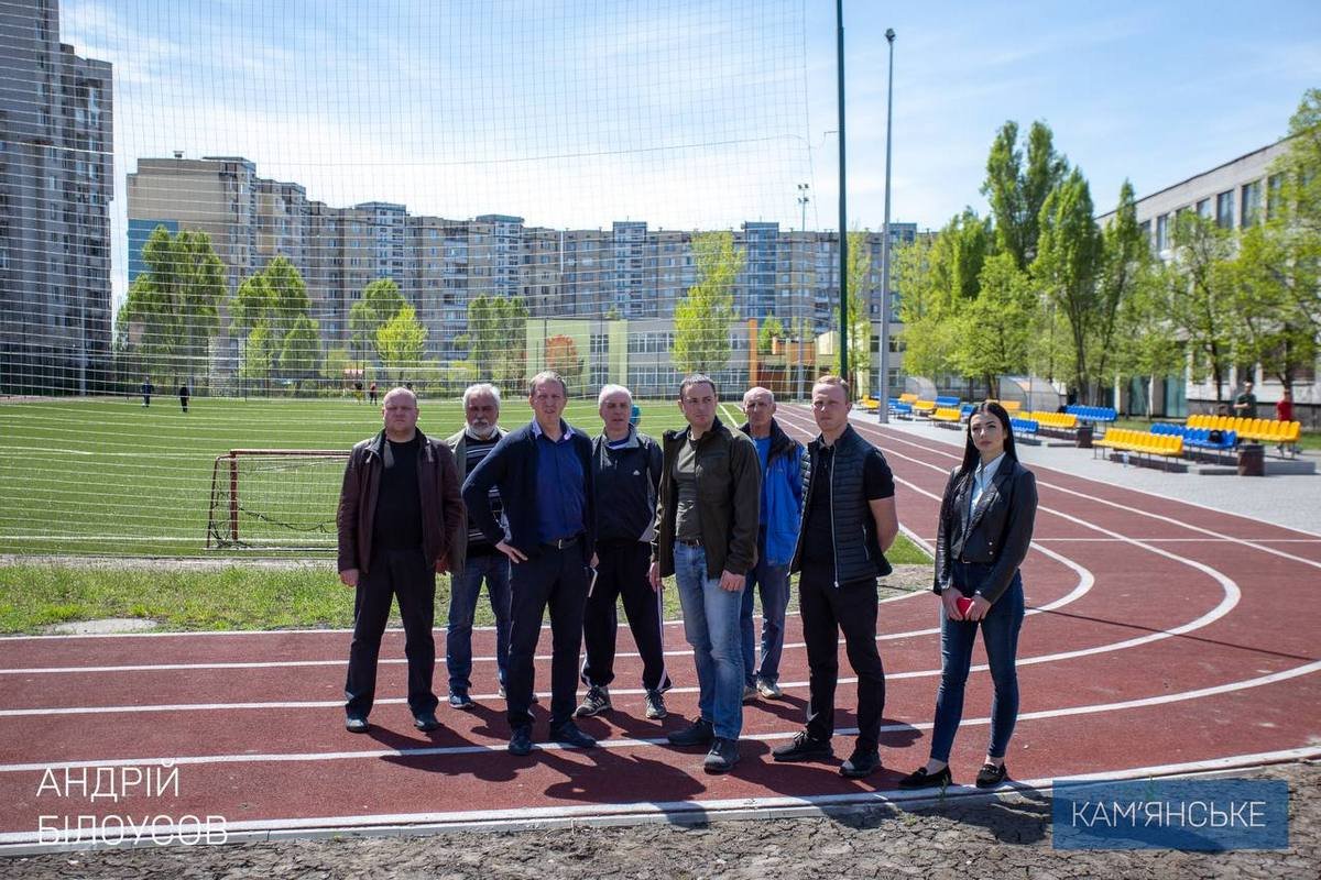 В Каменском продолжаются работы по благоустройству 2