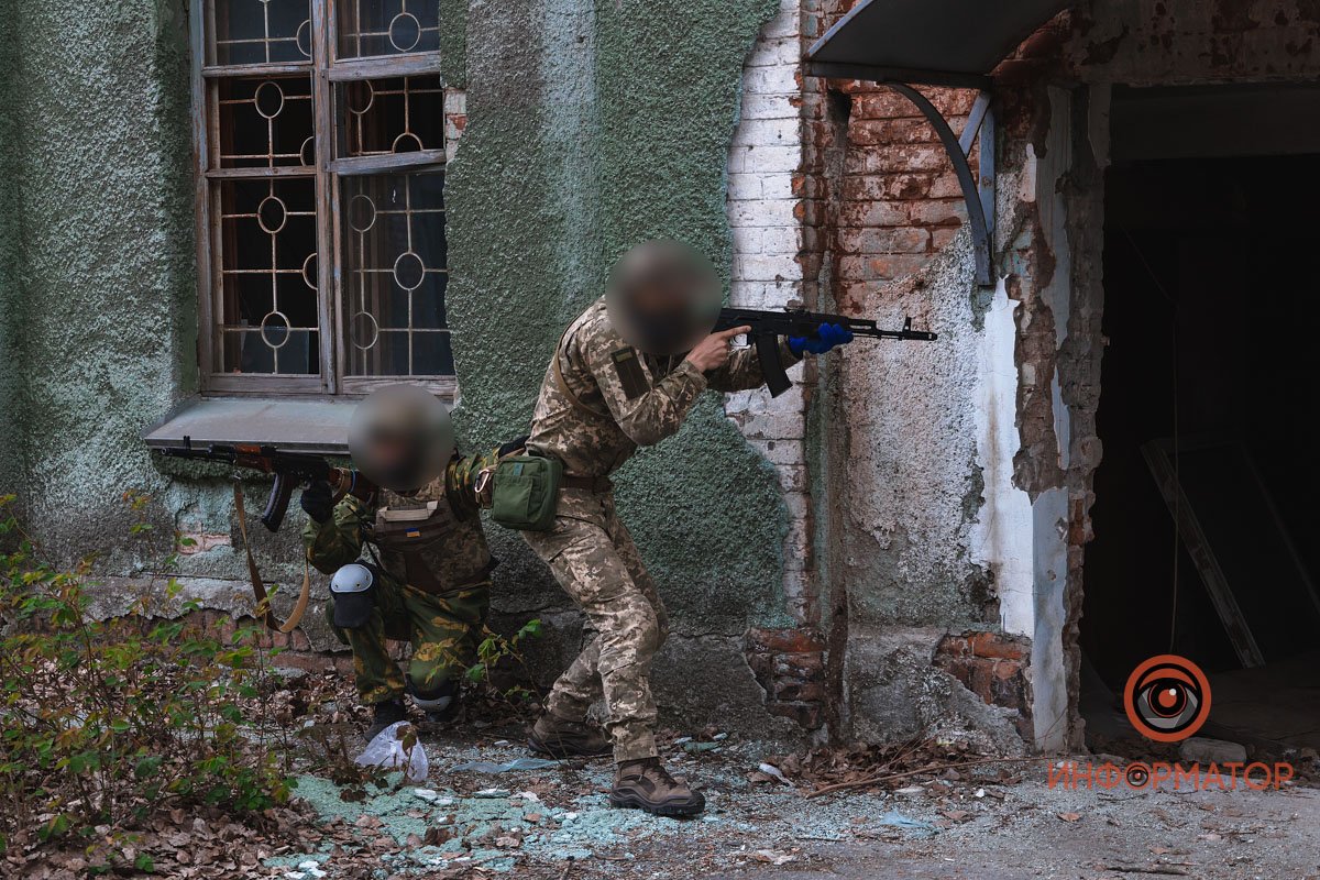 Взрывы гранат и эвакуация: как в Днепре проходят учения территориальной обороны 6