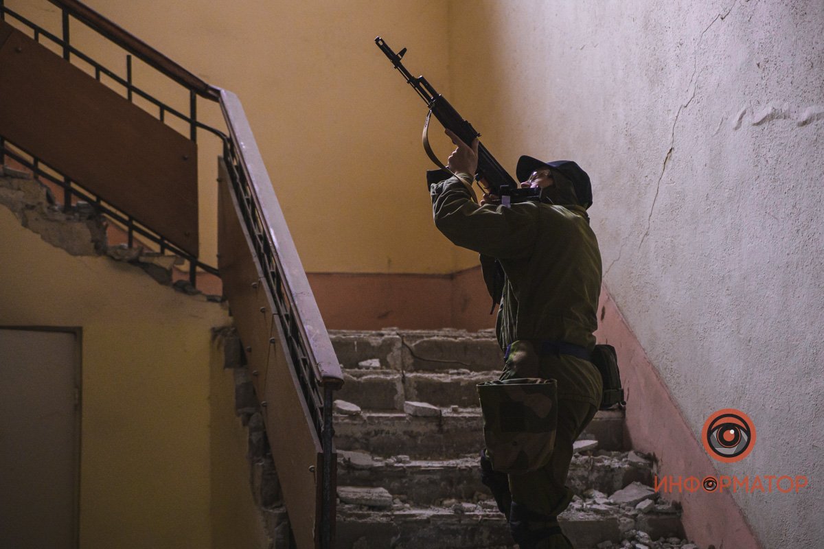 Взрывы гранат и эвакуация: как в Днепре проходят учения территориальной обороны 14