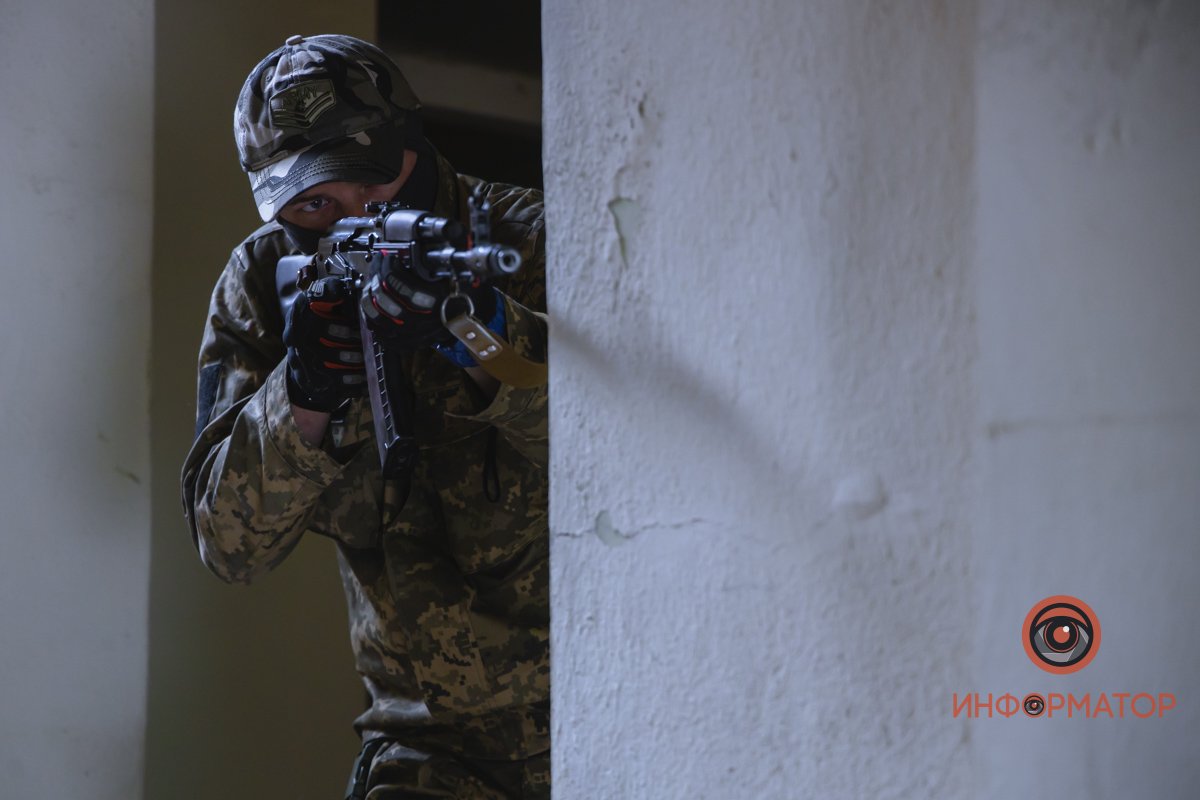 Взрывы гранат и эвакуация: как в Днепре проходят учения территориальной обороны 25