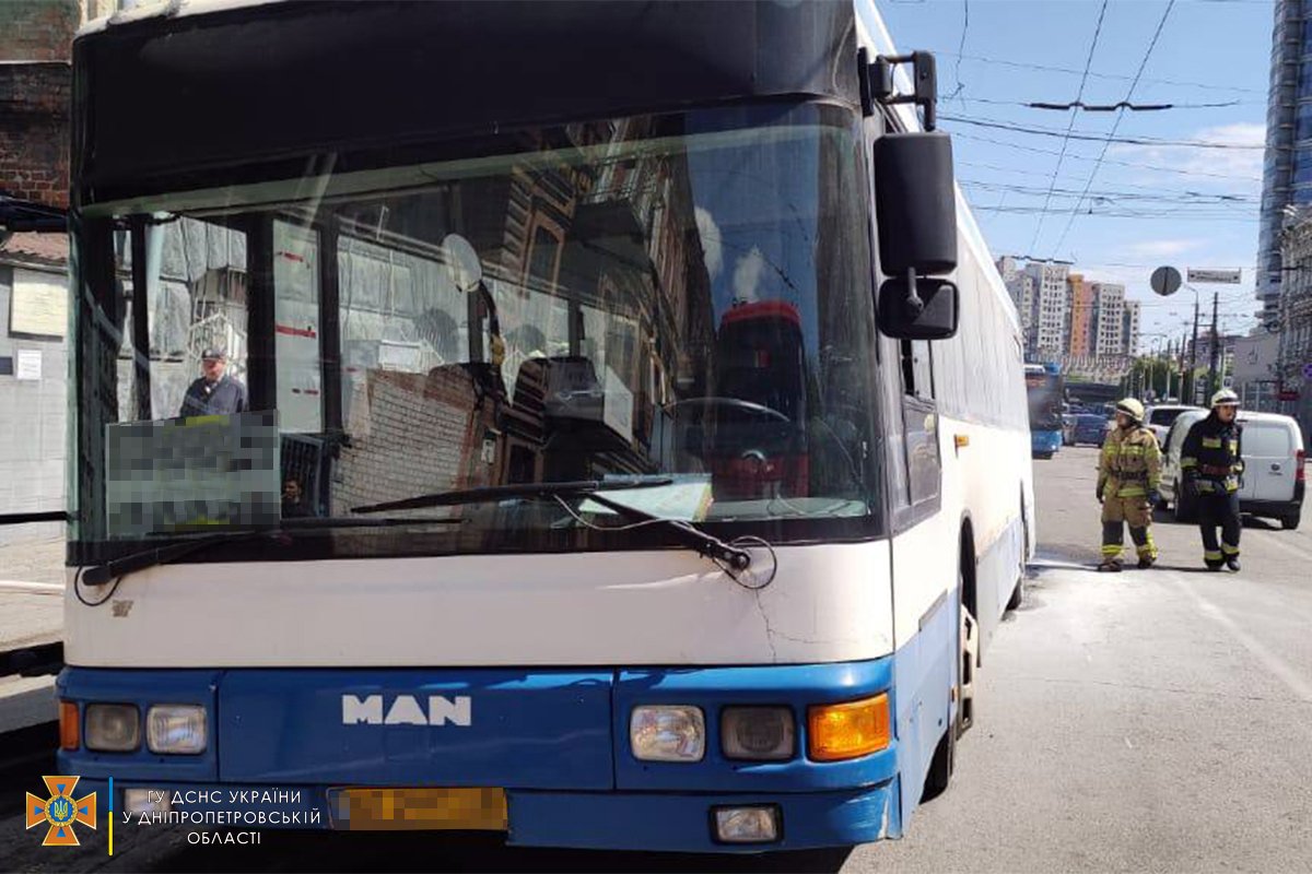 Площадь пожара составила 2 квадратных метра Площадь пожара составила 2 квадратных метра