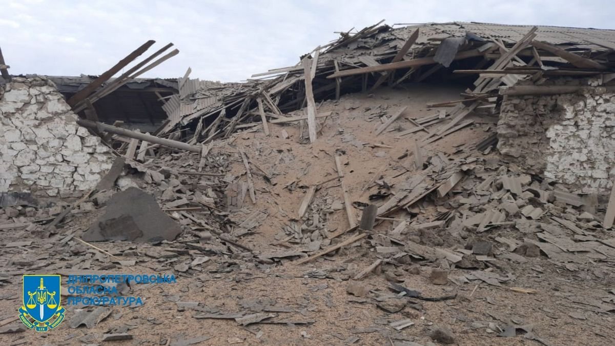 За день оккупанты не менее 4 раз обстреляли Синельниковский район: начали расследование 1