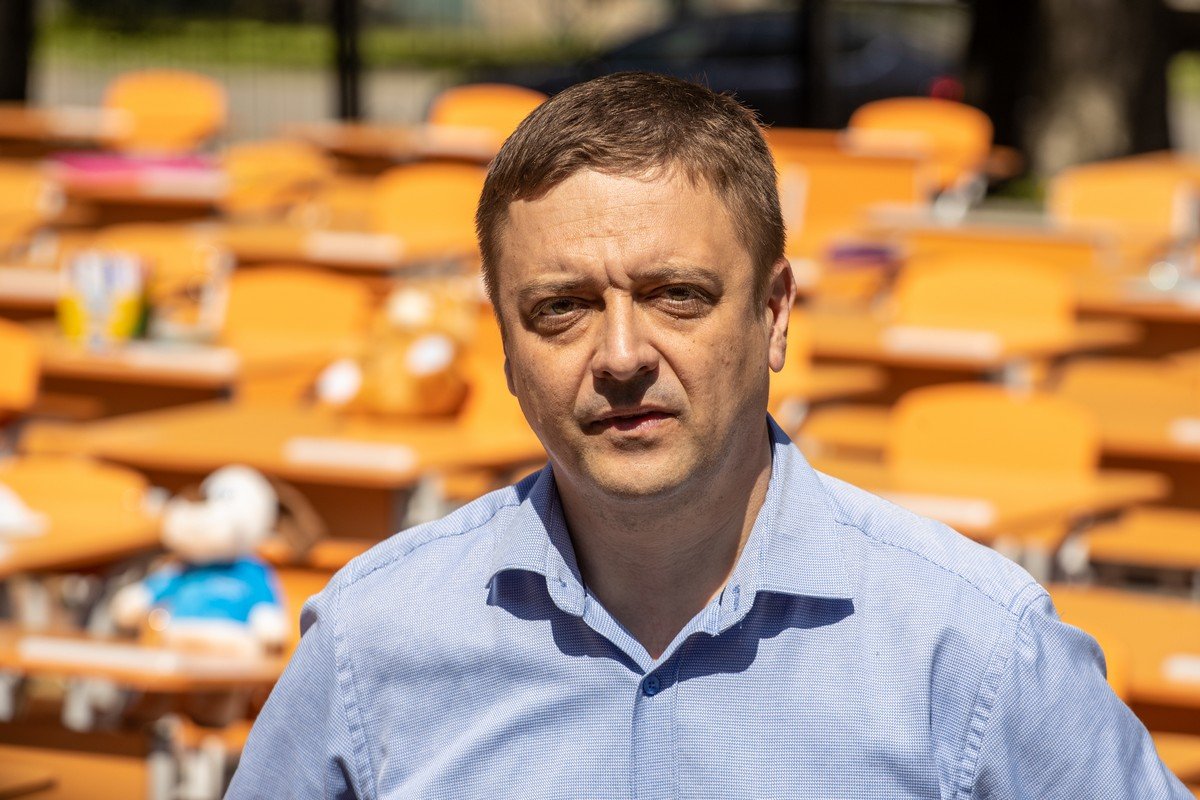 За этими партами могли сидеть школьники