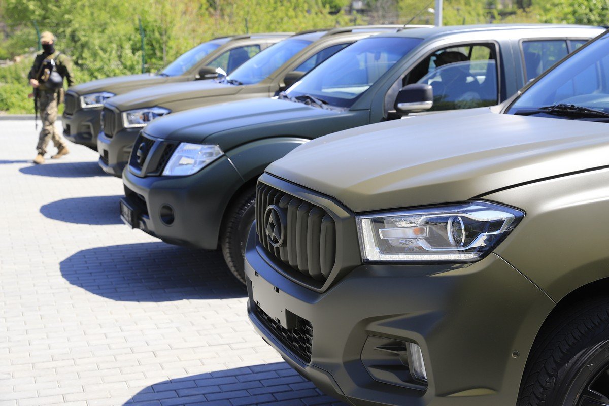 Филатов: «За все время войны только Днепр передал на нужды фронта 300 автомобилей» 5