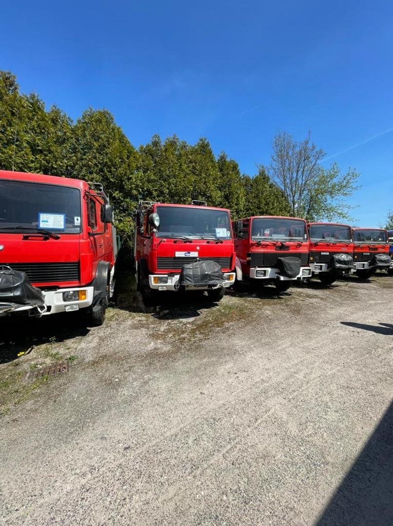 Совладельцы корпорации "АТБ" закупили на собственные средства автомобили для ВСУ, ТРО и экстренных служб на 100 млн грн 6