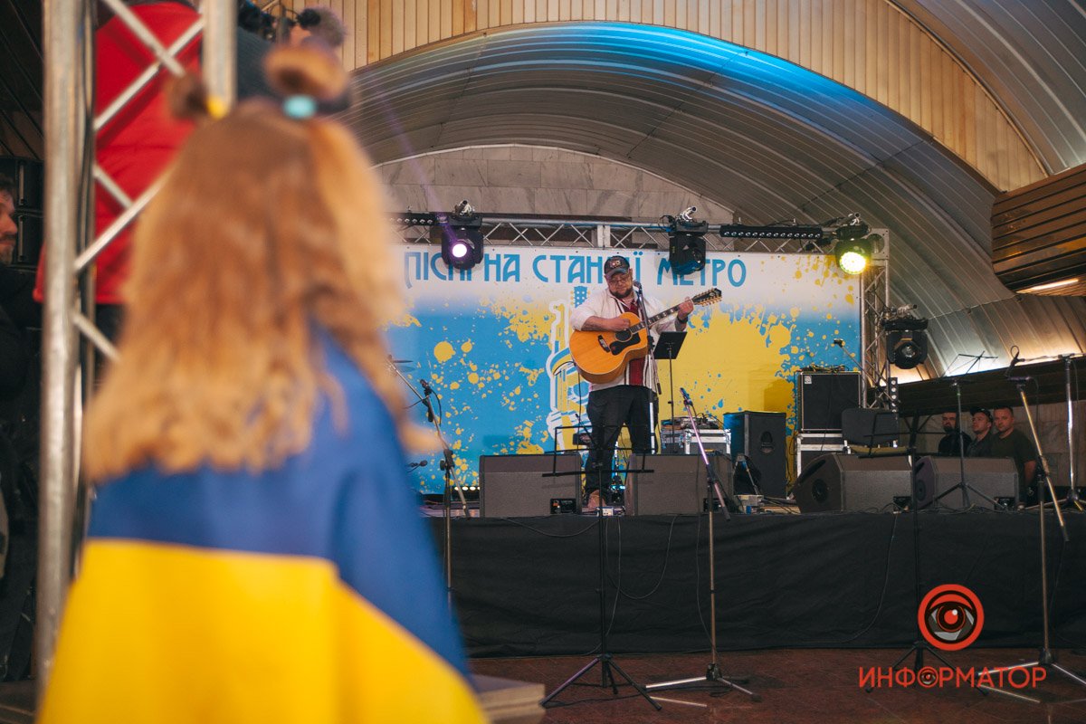 Играй гитара мелодию любви