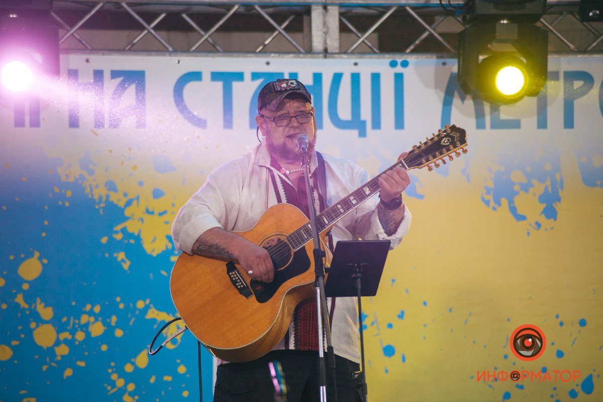 12-струнная подруга