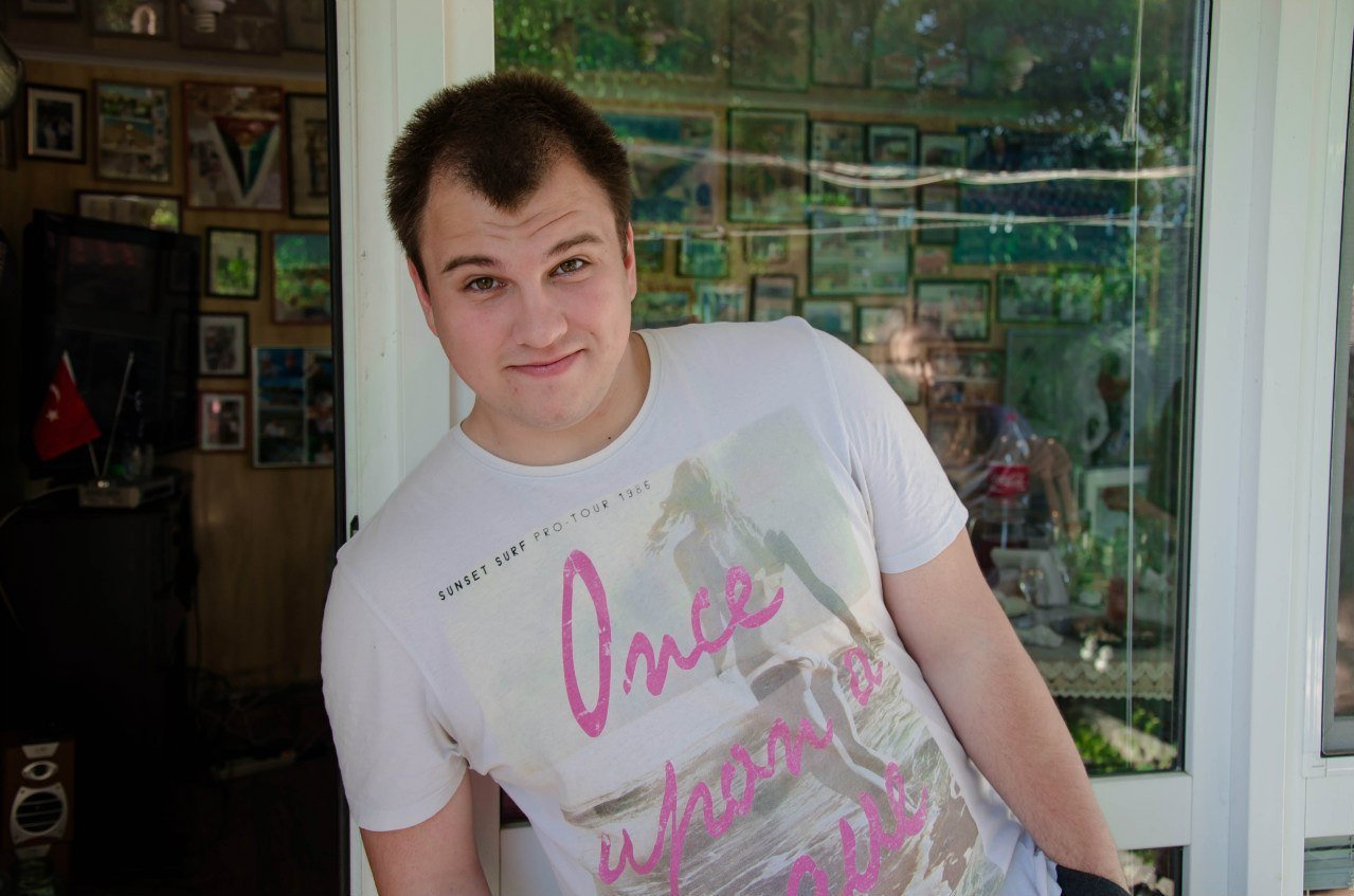 В Днепре проходит благотворительный аукцион свиданий (ФОТО) 11