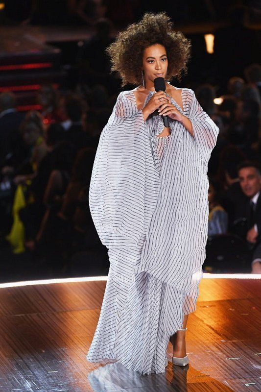 Беременная Бейонсе и музыканты в трусах: как прошла церемония вручения Грэмми (ФОТО, ВИДЕО) 1