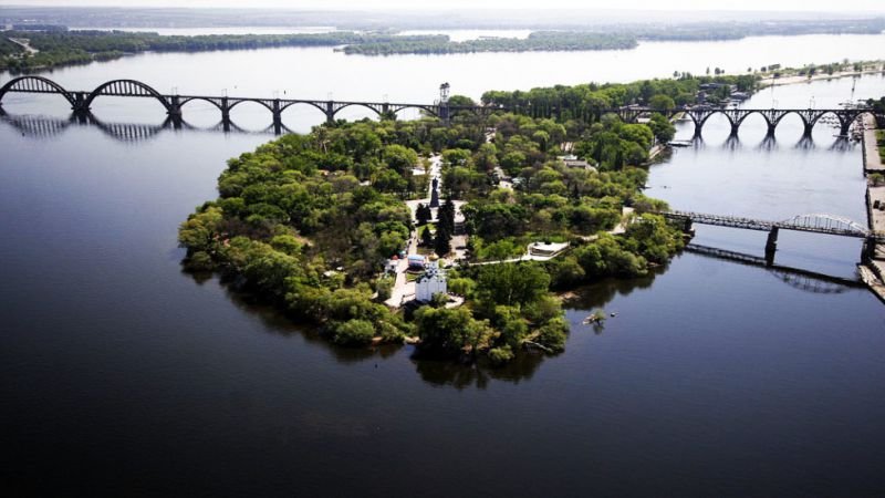 Где прогуляться в День влюбленных: ТОП романтичных мест Днепра (ФОТО) 5