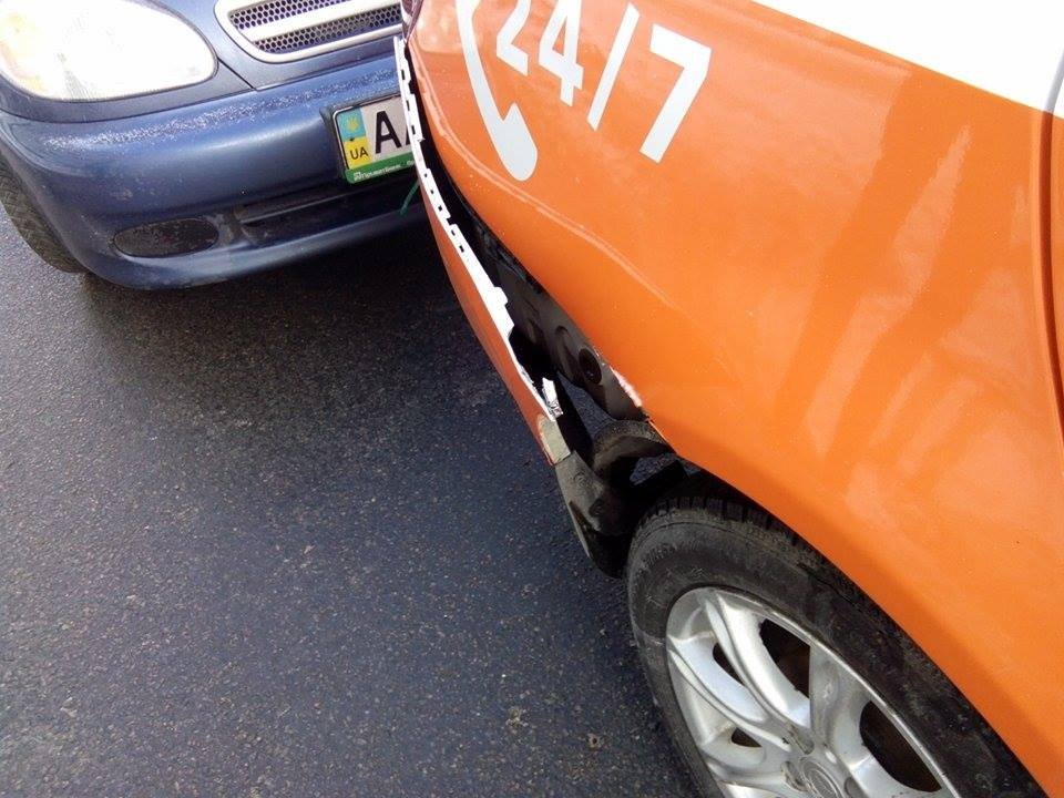 На Набережной пробка: в авто Информатора въехал Zaz Daewoo (ФОТО) 1