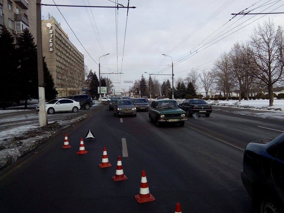 На Набережной пробка: в авто Информатора въехал Zaz Daewoo (ФОТО) 2