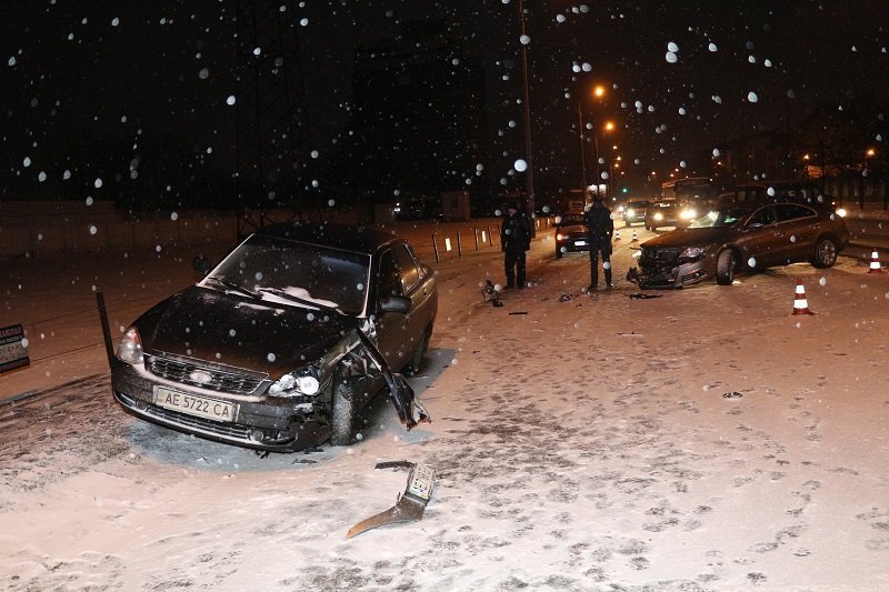Транспортный коллапс в Днепре: только за час произошло три аварии (ФОТО) 6