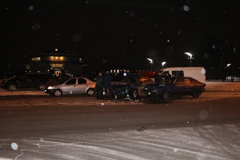 Транспортный коллапс в Днепре: только за час произошло три аварии (ФОТО) 9