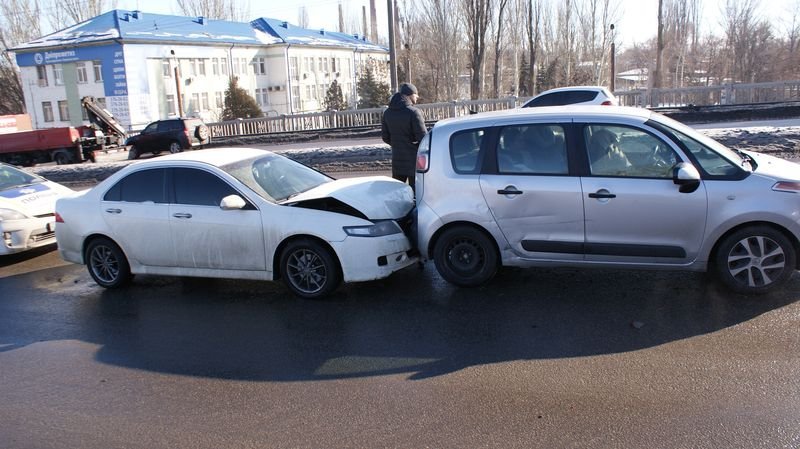 ДТП на Слобожанском проспекте: подробности (ФОТО) 6