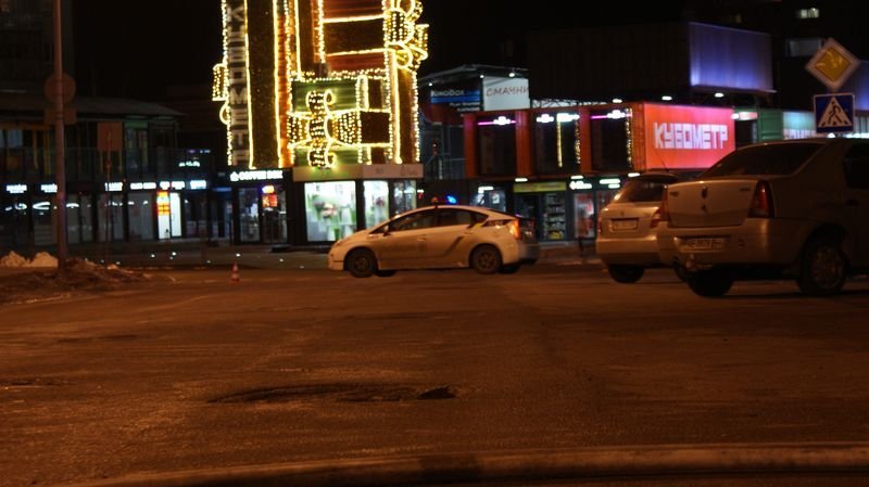 В центре Днепра горело заброшенное здание (ФОТО, ВИДЕО) 1