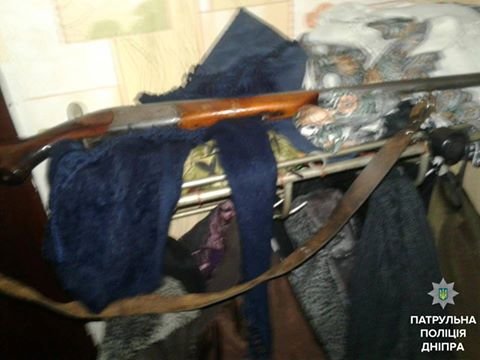 Опасный Днепр: ночная стрельба в одном из подъездов (ФОТО) 1