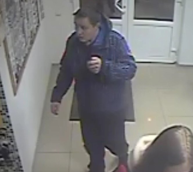 Мужчина ограбил "Рыба Андрей" и стал звездой Интернета: подробности (ВИДЕО) 1