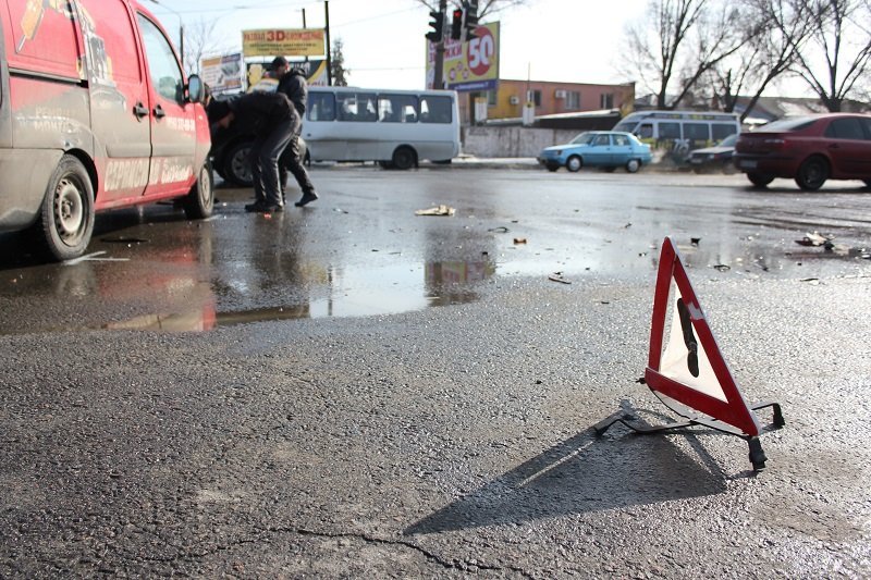 ДТП на Шинной: столкнулись Mazda и Fiat (ФОТО) 7