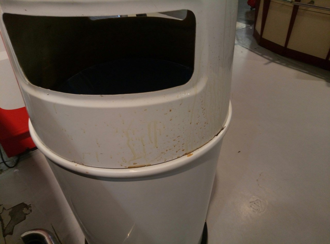 Проверено Информатором: просроченный и битый товар в Fozzy (ФОТО) 2