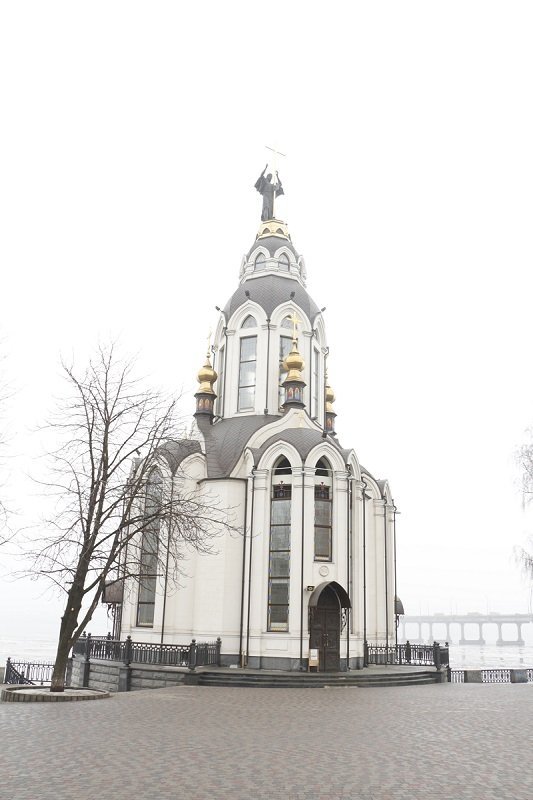 Днепр охватил густой туман (ФОТО) 7