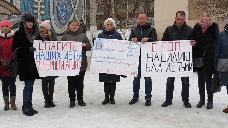 Школьные войны в Днепре: родители требуют исключения агрессивного второклассника (ФОТО) 11