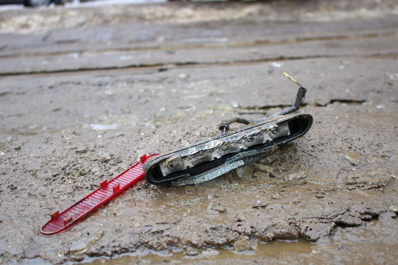 На Грушевского столкнулись Audi и ВАЗ: есть пострадавший (ФОТО) 7