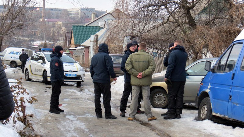 Рейдерский захват в Днепре: у волонтера пытались отобрать дом (ФОТО) 4