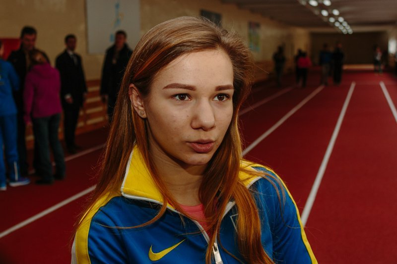 В Днепре Марина Филатова открыла легкоатлетический манеж (ФОТО) 8