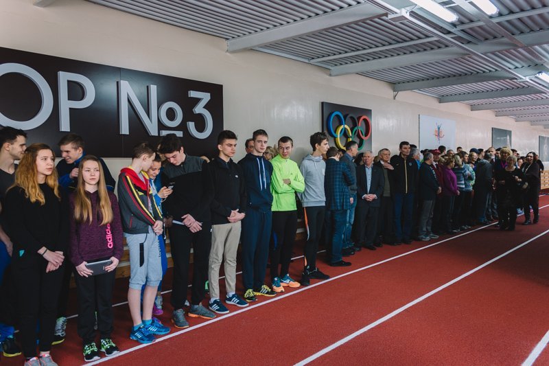 В Днепре Марина Филатова открыла легкоатлетический манеж (ФОТО) 9